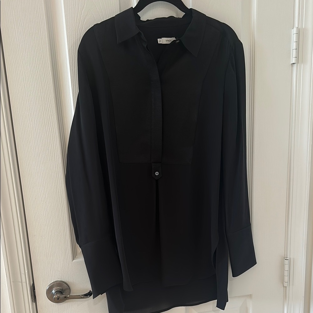 NWT! Vince Elegant Black 100% Silk Half Button-Up Blouse